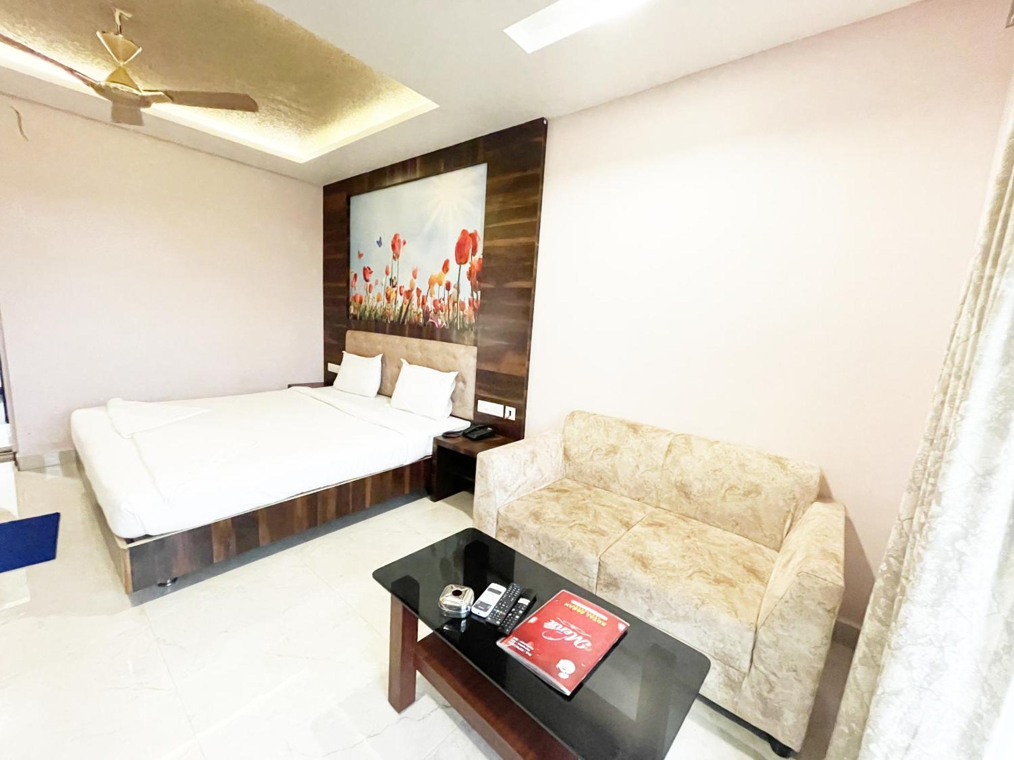 R R Fully-air-conditioned-hotel Card Payment Accepted Near-sea-beach-&-temple With-lift-and Restaurant-availability 3*