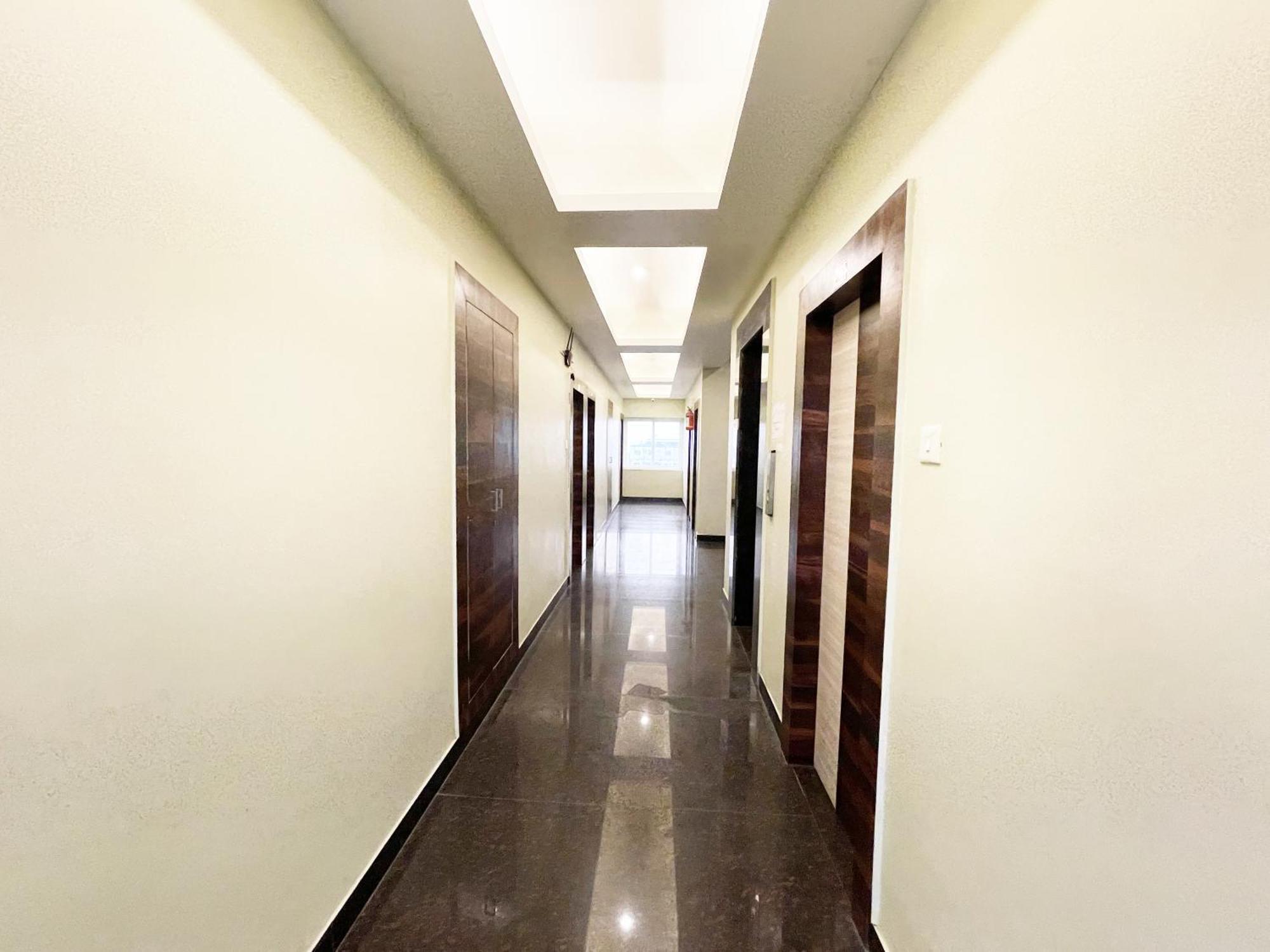 R R Fully-air-conditioned-hotel Card Payment Accepted Near-sea-beach-&-temple With-lift-and Restaurant-availability Hotel Puri