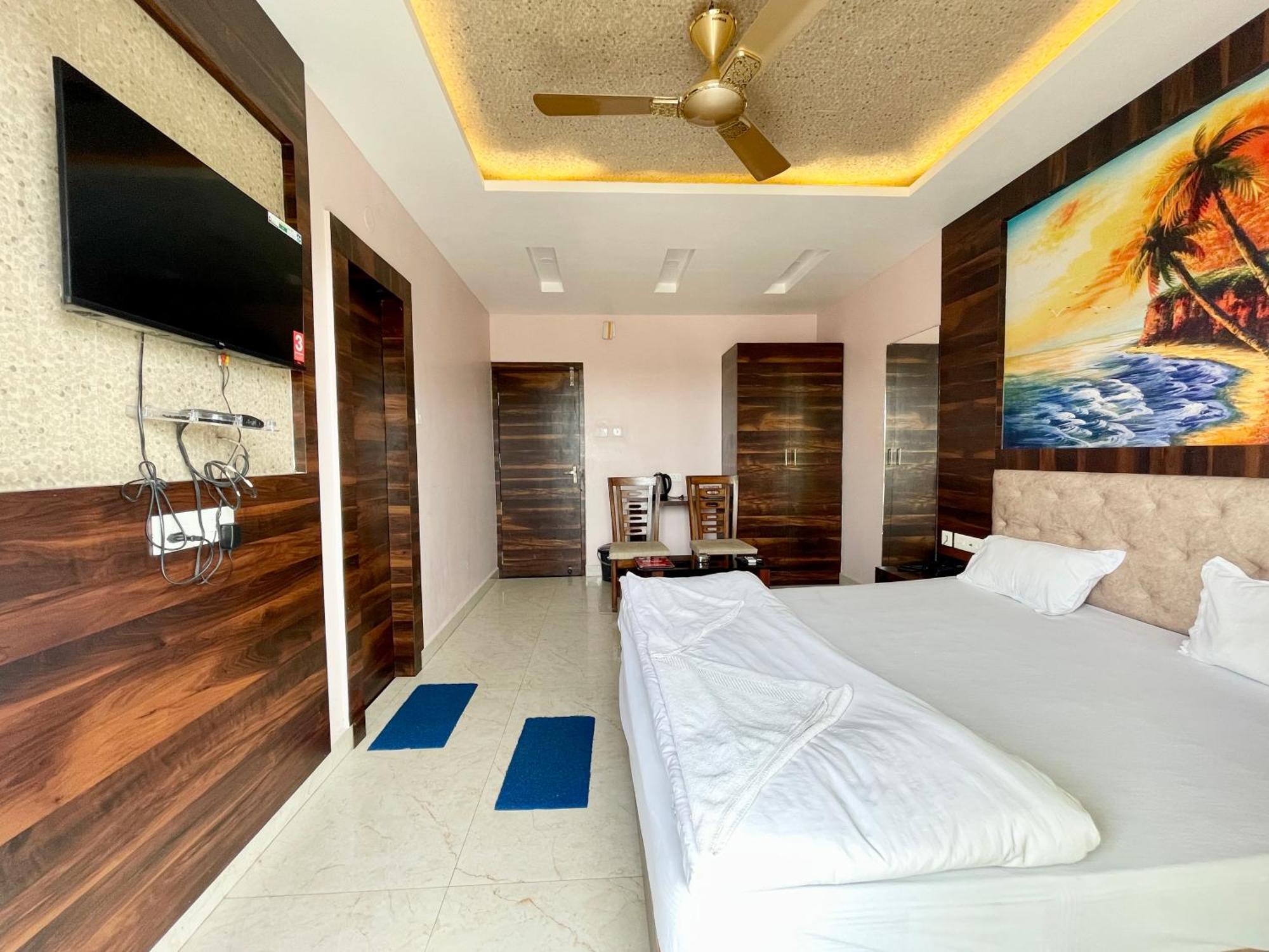 Hotel R R Fully-air-conditioned-hotel Card Payment Accepted Near-sea-beach-&-temple With-lift-and Restaurant-availability Puri